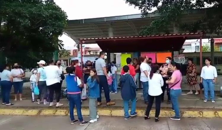 Por segundo día, bloquean primaria en Blancas Mariposas