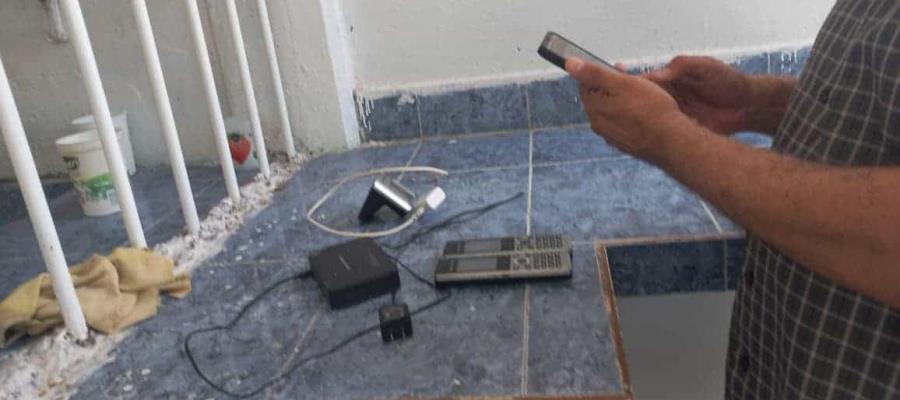 Decomisan celulares, módems y hasta videojuegos, tras revisión en penal de Chetumal