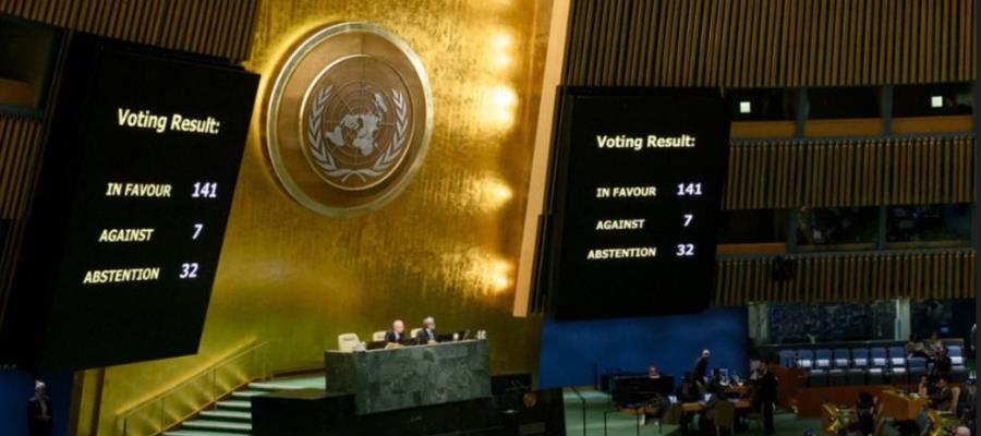 Con voto de México, ONU aprueba resolución que exige retirada de tropas rusas de Ucrania