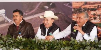 "Estoy a gusto en Sonora", dice el titular de Segob al realizar gira por esa entidad