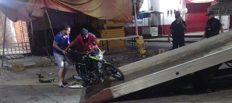 Fallece joven tras ser embestida por un automovilista en Cunduacán