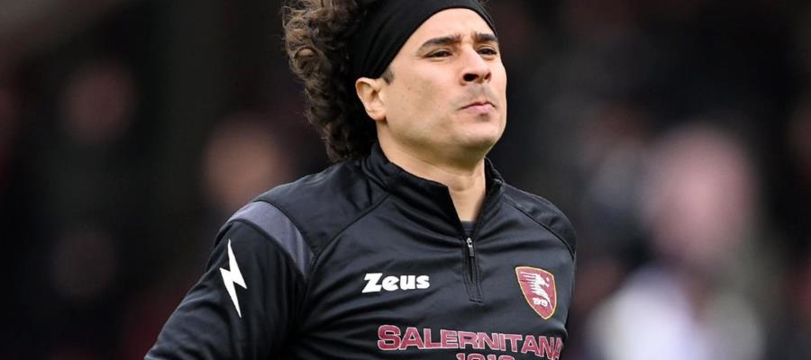 Memo Ochoa festeja su partido 700 en clubes con victoria del Salernitana y gran actuación