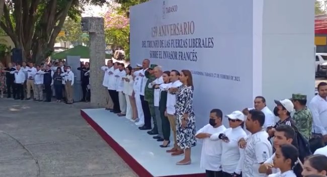 A atajar el regreso al pasado, llama Osuna durante conmemoración del 27 de Febrero