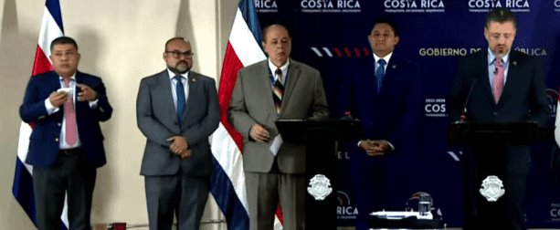 Costa Rica declara estado de emergencia tras contaminación de agua con mercurio