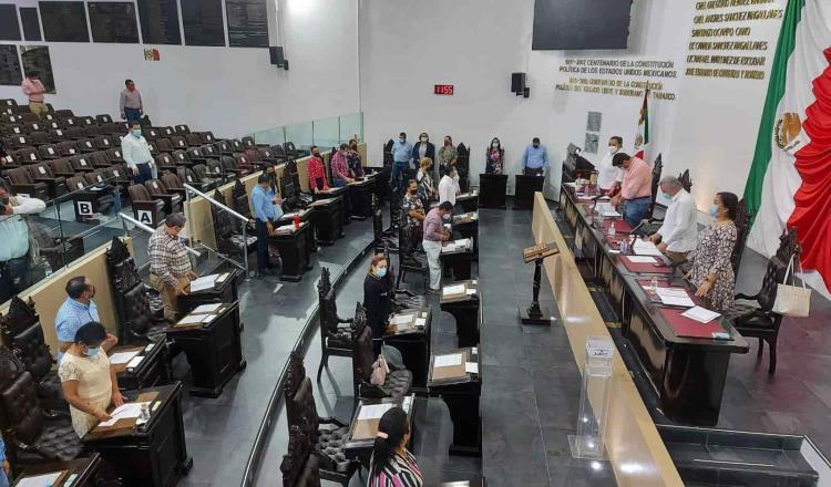 Critica Elsy Lidia Izquierdo que diputados del PRD sólo “aparezcan” en quincena y no figuren como oposición