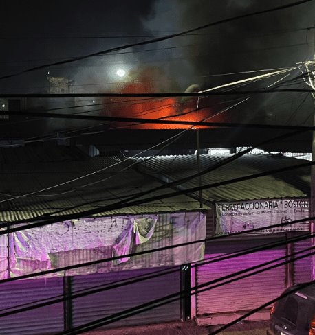 Se incendian 6 locales en el mercado Narciso Rovirosa de Macuspana