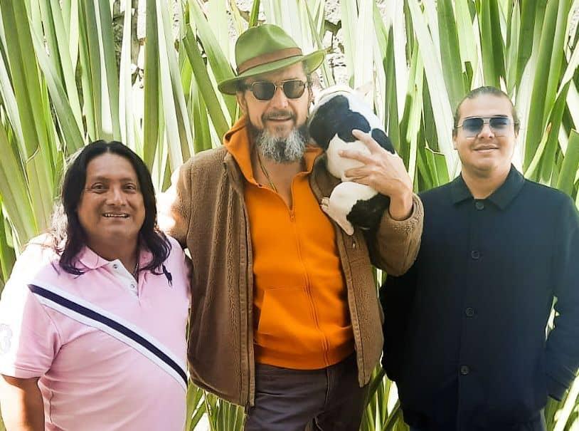 Tabasqueños graban tema para la Feria en estudio de Reyli Barba