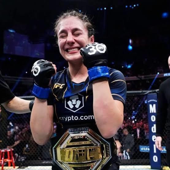 Alexa Grasso se corona campeona en peso mosca de la UFC