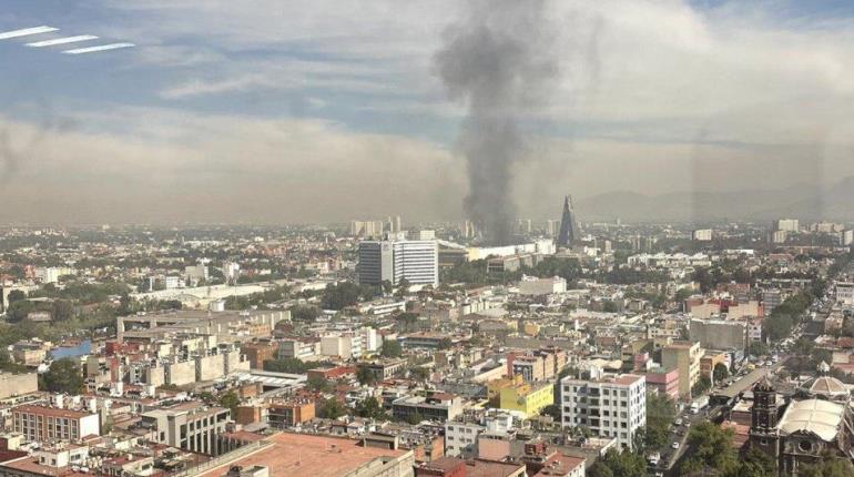 Se incendian 3 locales de Plaza Fórum Buenavista en CDMX