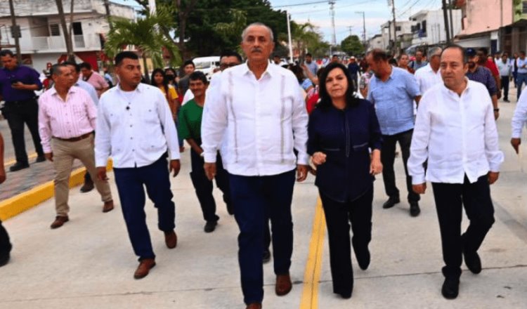 "Estamos agusto" reitera gobernador Merino, durante inauguración de obra en Gaviotas Sur