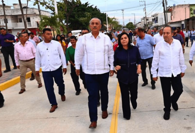 "Estamos agusto" reitera gobernador Merino, durante inauguración de obra en Gaviotas Sur