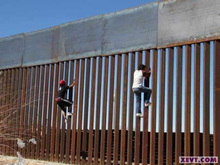 Planea EE.UU reforzar frontera con México con tecnología "anti escalada"