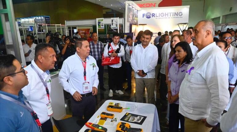 Merino Campos sugiere a electricistas romper con la inercia de que los trabajos se hacen a la "antigüita"