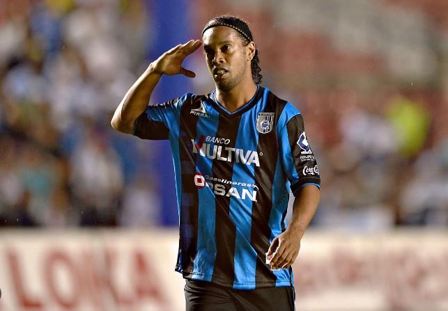 Ronaldinho sería el invitado de lujo para la reapertura del Corregidora