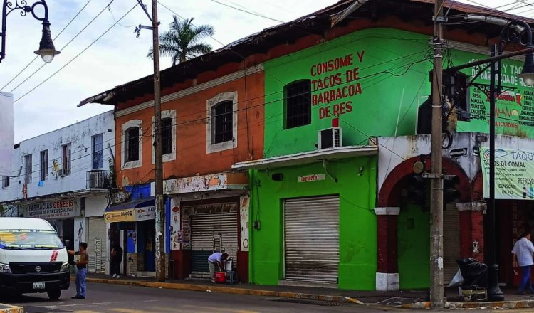 Rescatar al estilo Fobaproa a comerciantes de la Zona Luz, ante afectaciones por obras del Malecón, pide PT