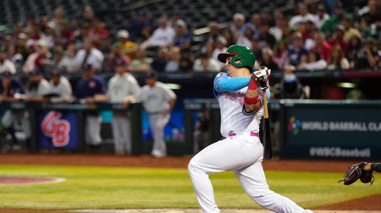 Celebra AMLO triunfo de México en Clásico Mundial de Beisbol frente a Gran Bretaña 