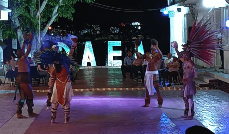 Preservan sentido cultural del juego de pelota mesoamericano en festejos Juaristas