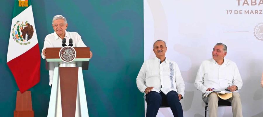 “Quiero mucho a Adán Augusto”, pero “no soy el gran elector”: AMLO