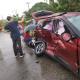 Accidente deja 2 lesionados y cuantiosos daños en Santa Cruz, Centla