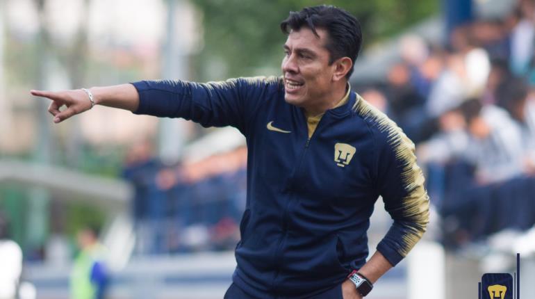 Raúl Alpízar toma las riendas del banquillo de Pumas tras salida de Rafa Puente Jr.