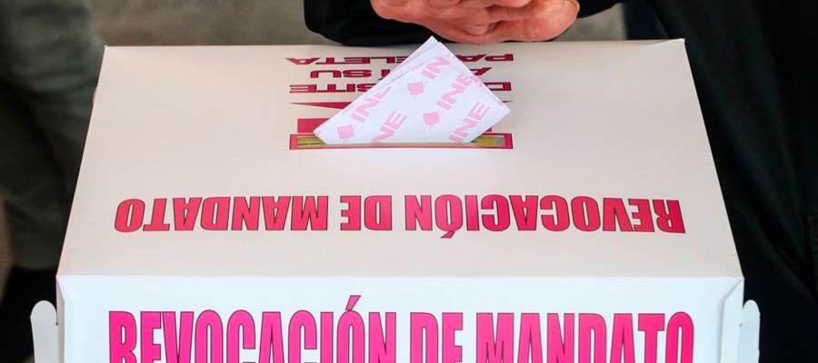 Descubre INE firmas de fallecidos en proceso de revocación de mandato