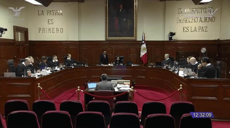 SCJN concede suspensión al INE contra Plan B de AMLO