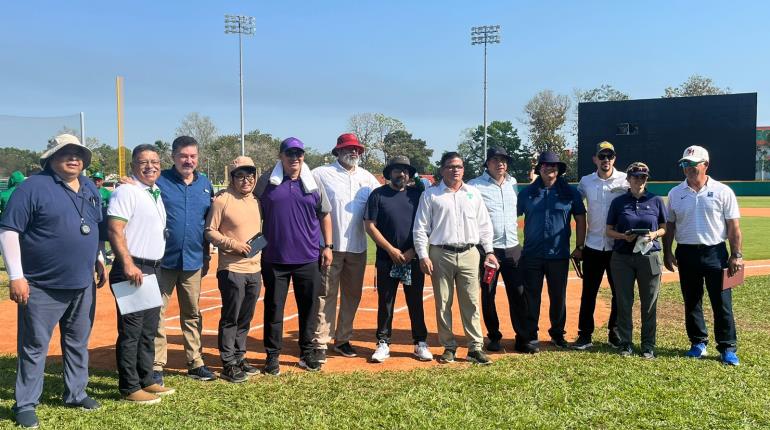 Scouts de Grandes Ligas, visitan Tabasco para visorear a peloteros de la academia choca