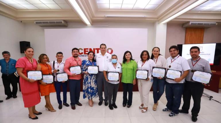 Clausuran diplomado en Periodismo Ambiental en Centro