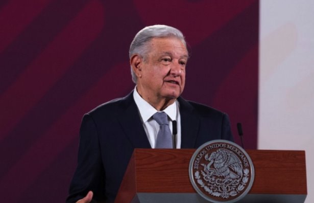 Lamenta AMLO que Edmundo Jacobo se lleve 10.5 millones de finiquito