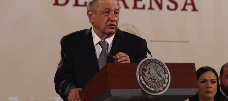 "Un churro´ en contra de la 4T": Descalifica AMLO película  "Que Viva México"