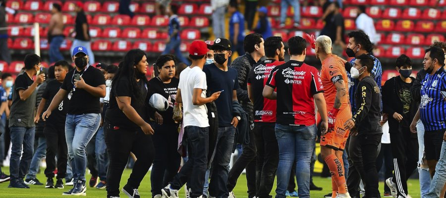 Liberan a 59 personas que fueron detenidas en la riña del Estadio Corregidora en 2022