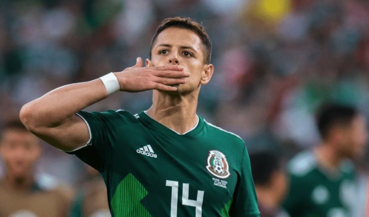 Chicharito confiesa llamada con Diego Cocca y su posible regreso a la Selección Mexicana