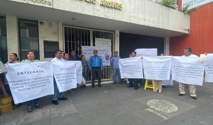 Sindicalizados toman oficinas del Registro Agrario Nacional en Tabasco