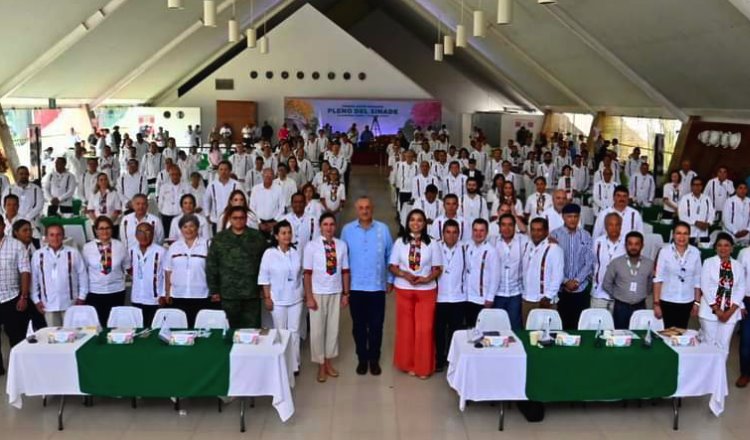 Inaugura gobernador Merino, segundo día de actividades del Sinade en Tabasco