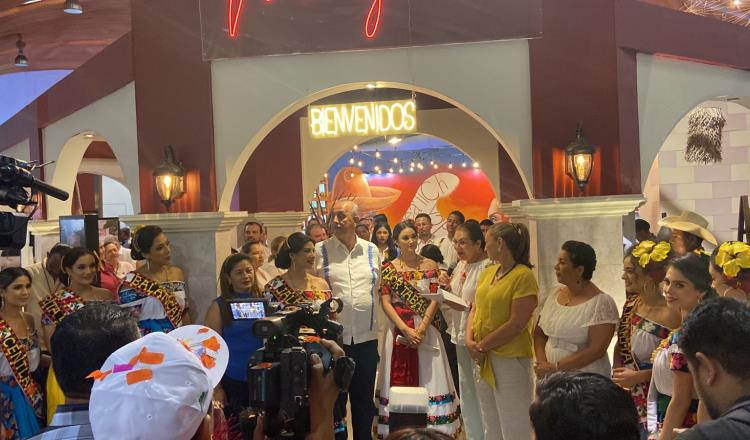 Inauguran stands de Paraíso y Jalpa en la Feria Tabasco