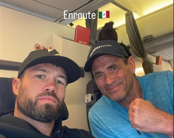 Arriba a México John Ryder, para enfrentar a Canelo; encuentro será el 6 de mayo