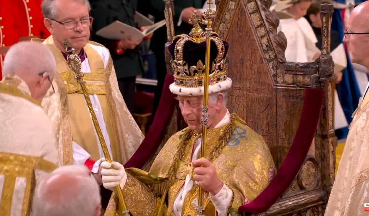 Carlos III ha sido coronado como monarca del Reino Unido