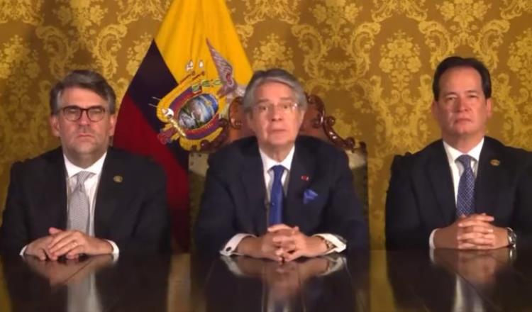 Presidente de Ecuador disuelve la Asamblea Nacional tras iniciarse juicio político en su contra