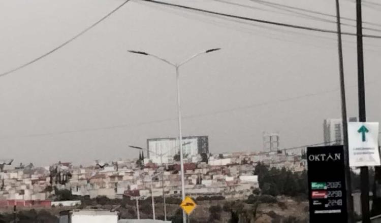 Amanecen ciudades de Puebla afectadas por de ceniza del Popocatépetl