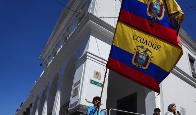 Elección presidencial anticipada en Ecuador será el 20 de agosto, acordó Consejo Nacional Electoral