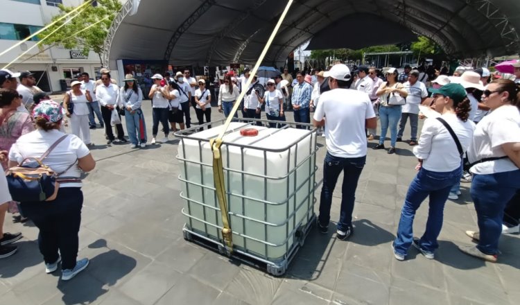 En Tabasco, trabajadores de Poder Judicial y ciudadanos replican protesta en defensa de la Corte