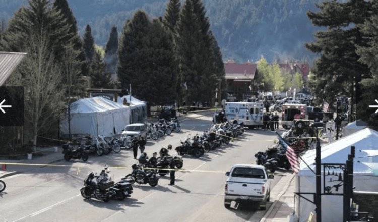 3 muertos y 5 heridos, deja tiroteo en desfile anual de motociclistas en Nuevo México