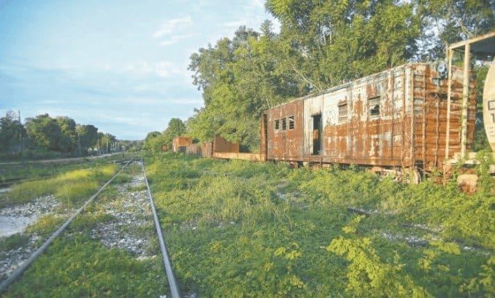 Llenarán de pipas con gasolina la vía a Paraíso al no construirse el tren a Dos Bocas: Fócil