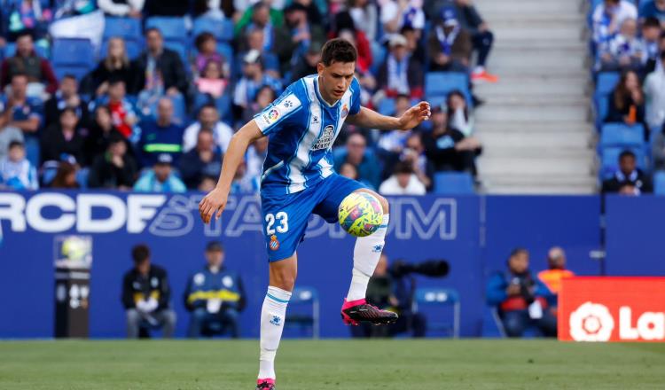 Mexicano César Montes llegaría al Mallorca para reencontrarse con Javier Aguirre