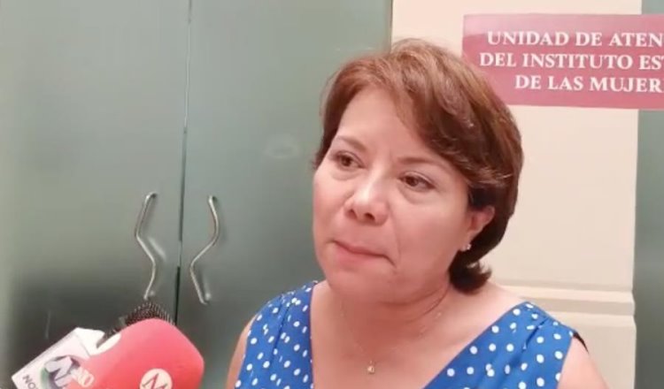 Niega Egla Cornelio que se haya despojado de plaza a maestra que se desnudó frente a Setab