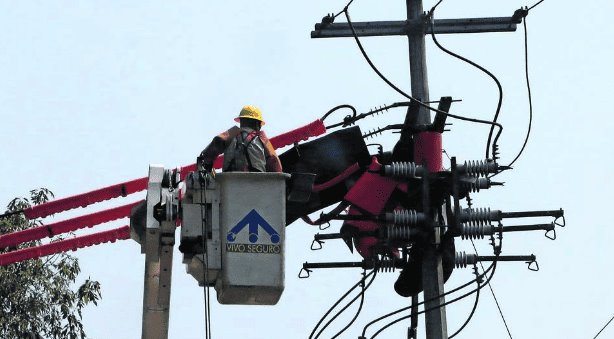 Contabiliza Centro entre 4 y 8 reportes diarios por falta de energía eléctrica