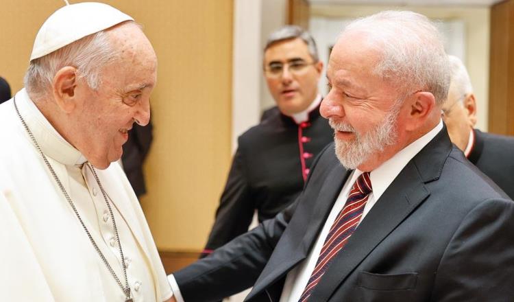 Papa Francisco recibe a Lula da Silva en el Vaticano y hablan sobre la paz del mundo