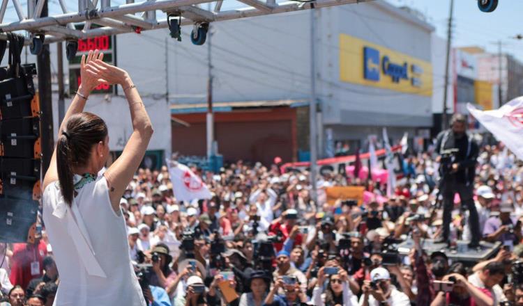 Presume Sheinbaum en Tijuana, ir arriba en encuestas