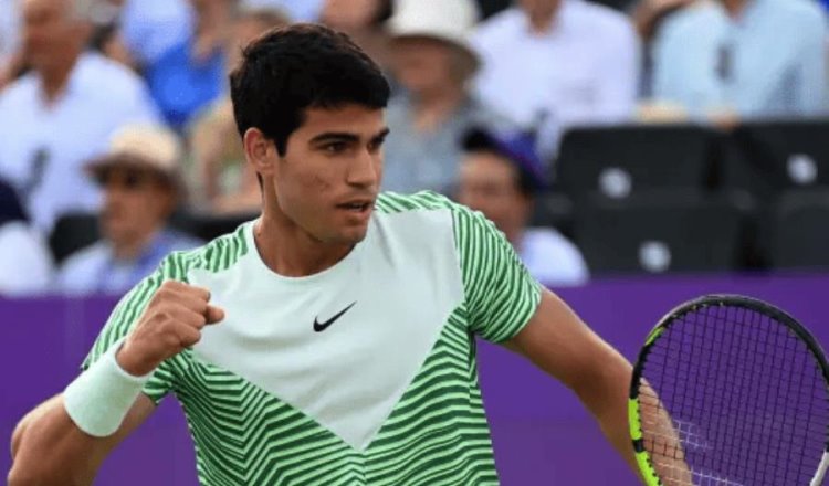 Carlos Alcaraz arrebata la cima del ATP a Djokovic; Iga Swiatek sigue inamovible en la WTA