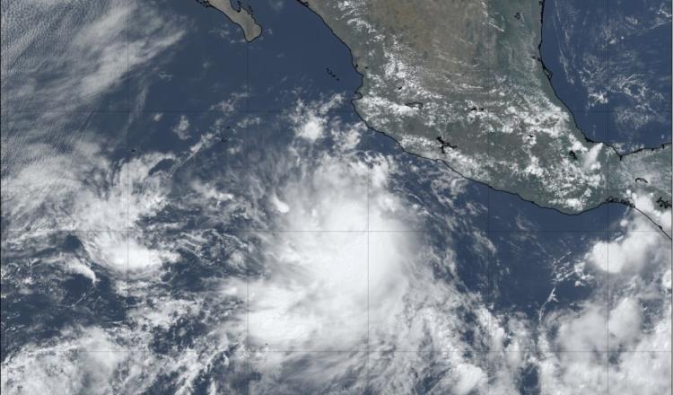 Se forma Adrián, la primera tormenta tropical de la temporada en el océano Pacífico